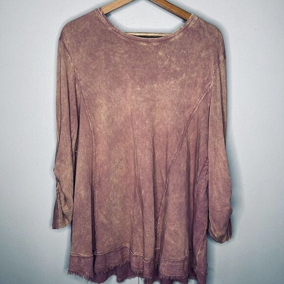 Altar’d State Women’s large pink metallic washed raw him crewneck shirt - Picture 1 of 7